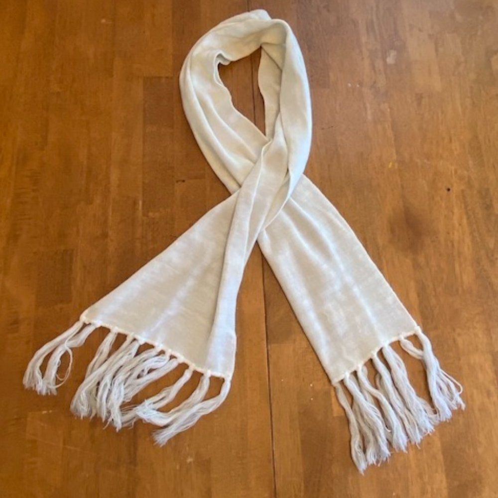 White scarf with tassels SEE BUNDLES!